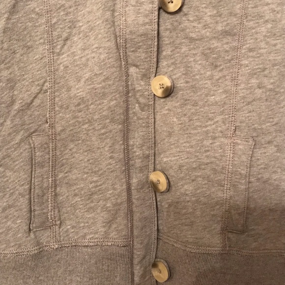 New A&F sweatshirt - Picture 4 of 5